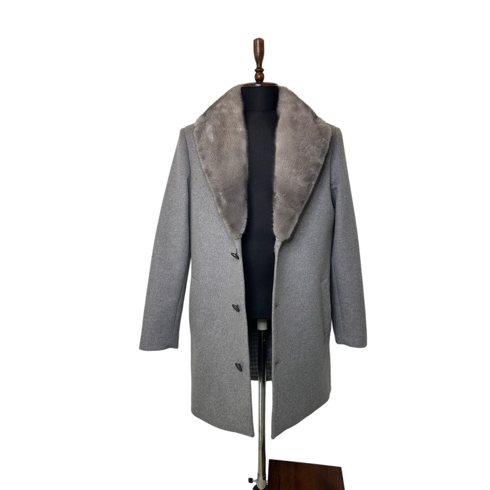 Cashmere Coat with Mink Collar Winter Statement